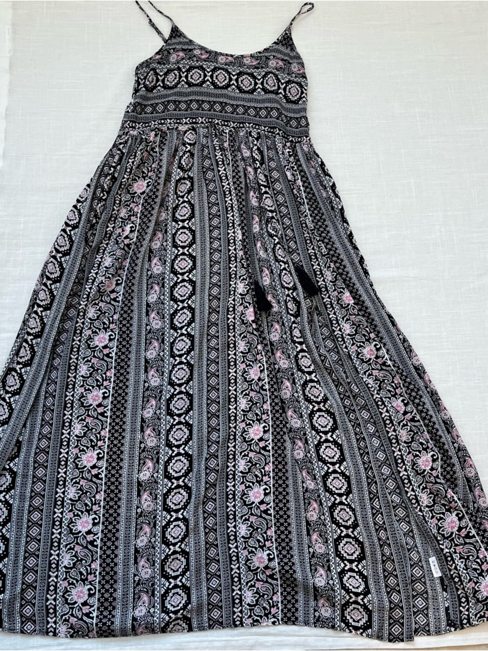 Bohemian Fall Chic Dreamy Strapless Eclectic Maxi Dress Black, White Pink Floral